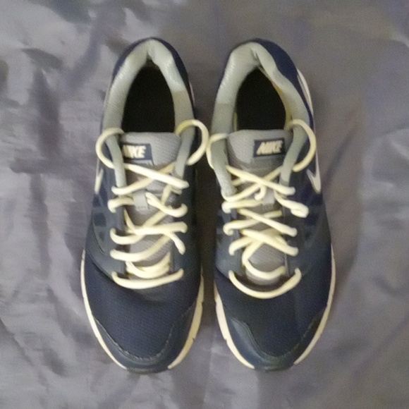 Nike Men Downshifter 6 Running Shoes Sz 8.5 - Picture 3 of 7